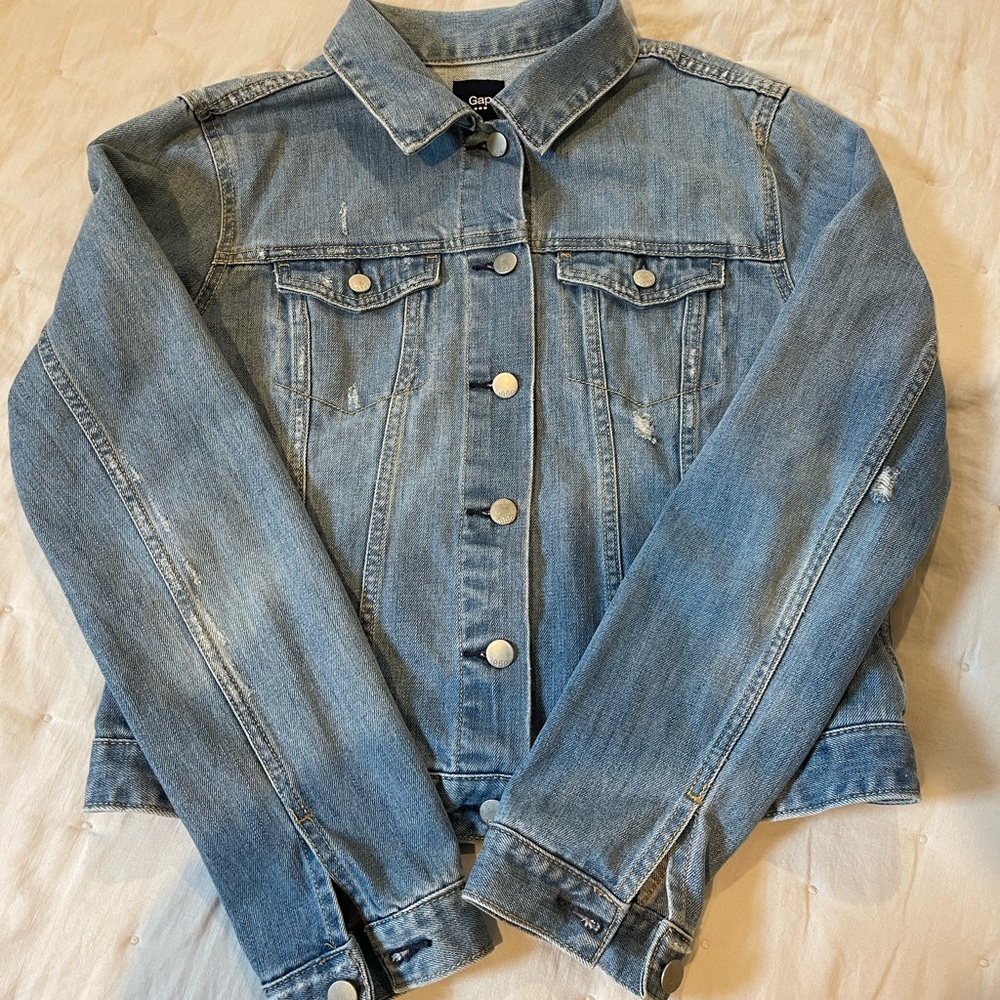 Women’s Gap Jean Jacket